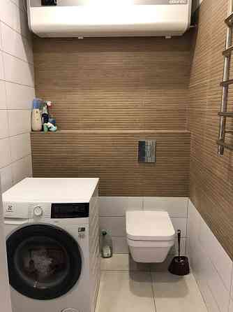 2 комн кв 46 Жемчужина  евроремонт 75м  76500у.е Лиманка