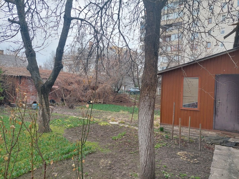 Продаж однокімнатної квартири з власною ділянкою. Луцк - изображение 3