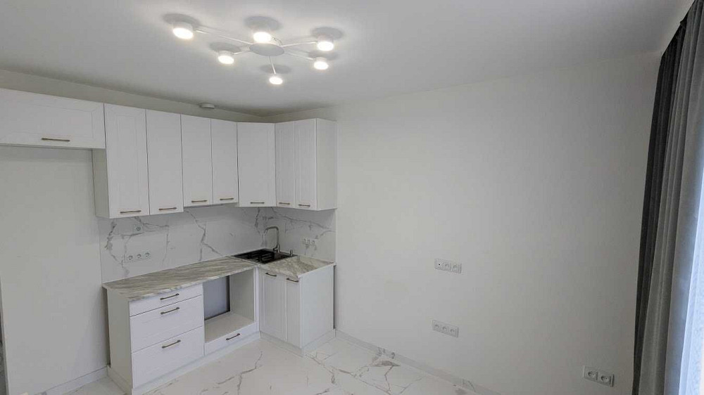 Квартира з сучасним ремонтом в цегляному будинку! Ивано-Франковск - изображение 3