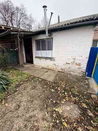 Продам квартиру в одноповерховому будинку Кобеляки