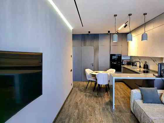 ЖК Небо, 2к квартира с ремонтом. Вид на Днепр Днепр