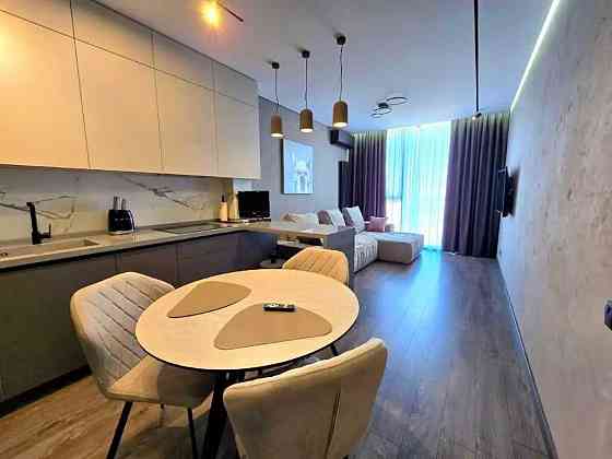 ЖК Небо, 2к квартира с ремонтом. Вид на Днепр Днепр