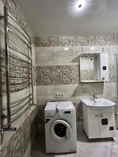 Здам однокімнатну квартиру в новобудові центр міста Ровно - изображение 7