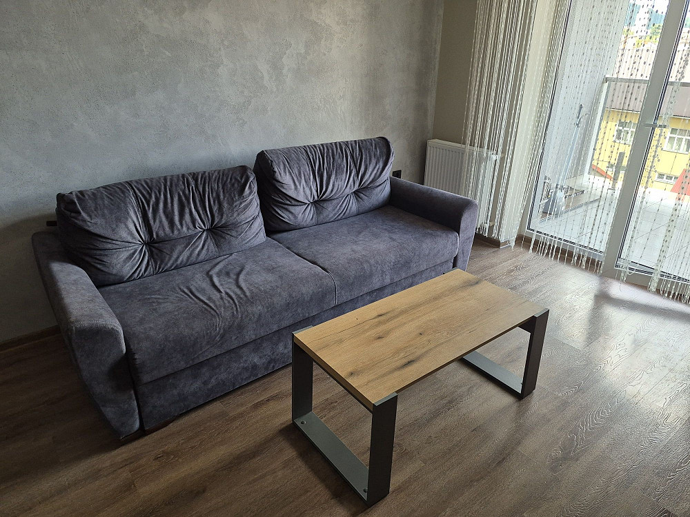 Здається двох кімнатна в тихому центрі з паркомістом. Мукачево - зображення 3