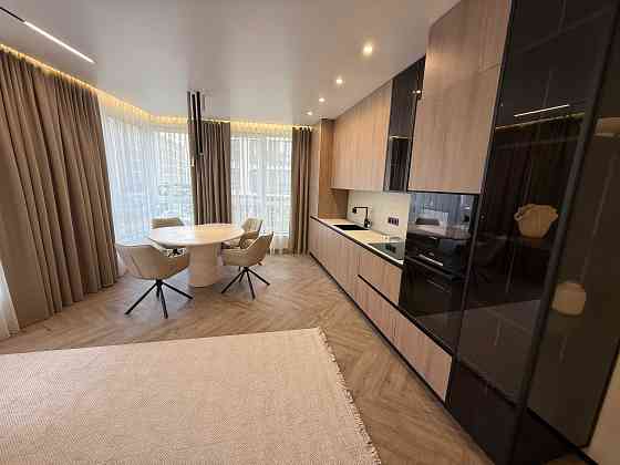 Оренда  квартири в ЖК  бізнес-класу Парус Сіті,  вул. Кульпарківська Львов