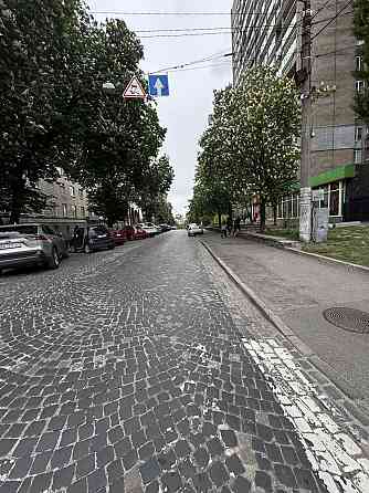 Оренда 2к Богдана Хмальницького 39 метро Університет 7 хвилин Обухов