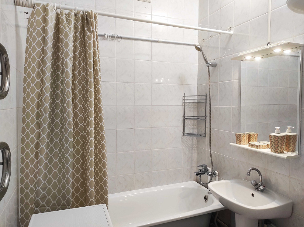 1к по вул. Полкова, Подільський р-н, біля парку Сирецький гай, власник Киев - изображение 6