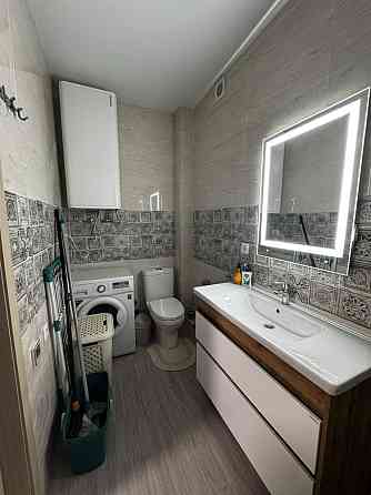 Здається двокімнатна квартира нова, в новому будинку, перша здача Киев