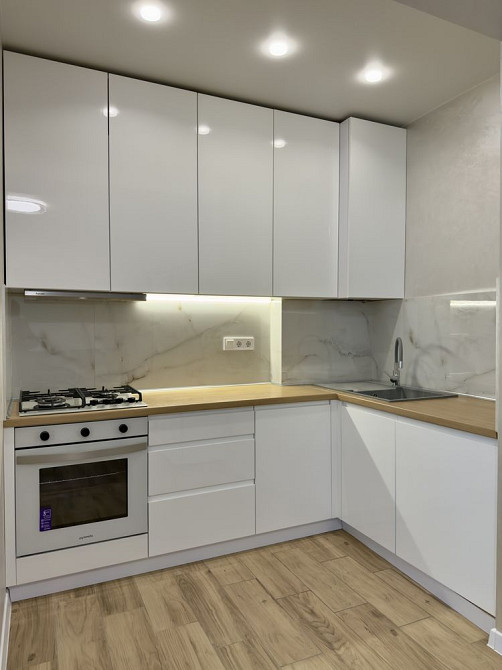 Оренда 1-кімнатної квартири в ЖК « На Щасливому».  ВІЛЬНА! Рівне - зображення 1