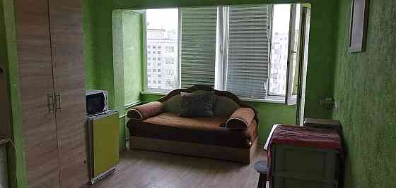 1к з косметикою Оболонський пр. 43 метро Героїв Дніпра 3 хвилини пішки Киев