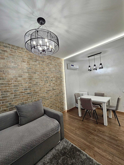 Двокімнатна квартира 47m2 з дизайнерським ремонтом в сучасному ЖК Киев - изображение 7