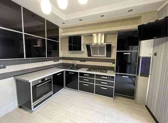 Оренда 2 кімнатна квартира Центр міста вул.Кисілевська /Майзлі 76м2 Ивано-Франковск