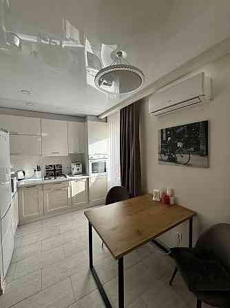 Оренда квартири з гарним ремонтом. Курганівська, 3. Киев