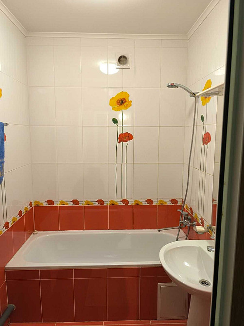 Здається двокімнатна квартира в центрі в новобудові Ивано-Франковск - изображение 4