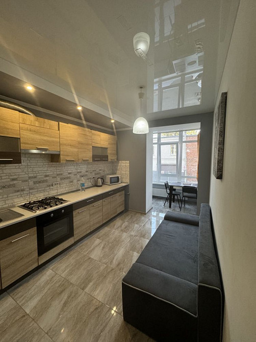 Здам в оренду простору однокімнатну квартиру ЖК Грін Лайф Мечнікова Ирпень - изображение 1