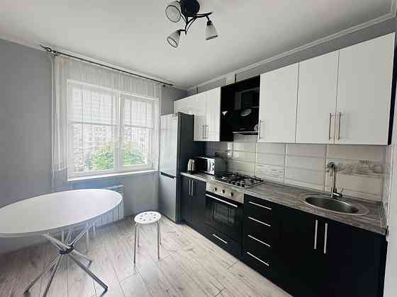 Оренда чудової квартири в новобудові по вул Кульпарківська Львов