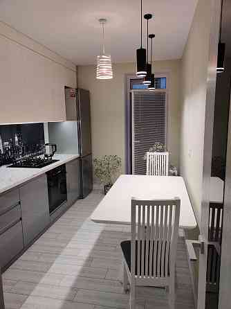 Оренда 2к квартири ЖК Зубра-комфорт Зубра