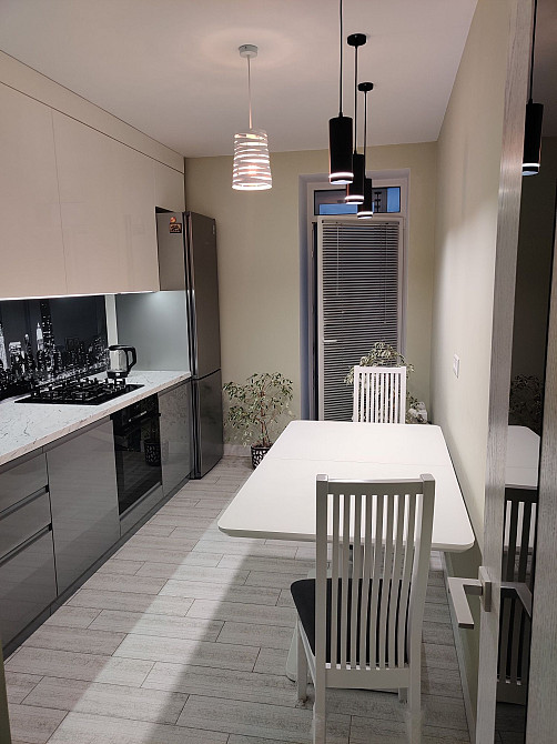 Оренда 2к квартири ЖК Зубра-комфорт Зубра - изображение 1