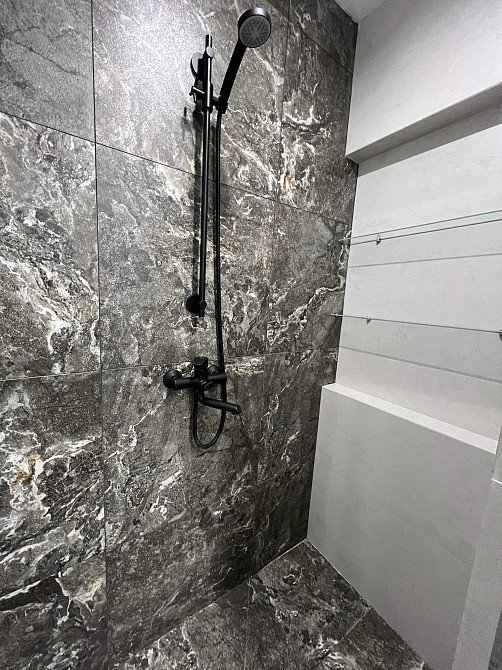 Оренда. 1 кімнатна. Центр Ивано-Франковск - изображение 3