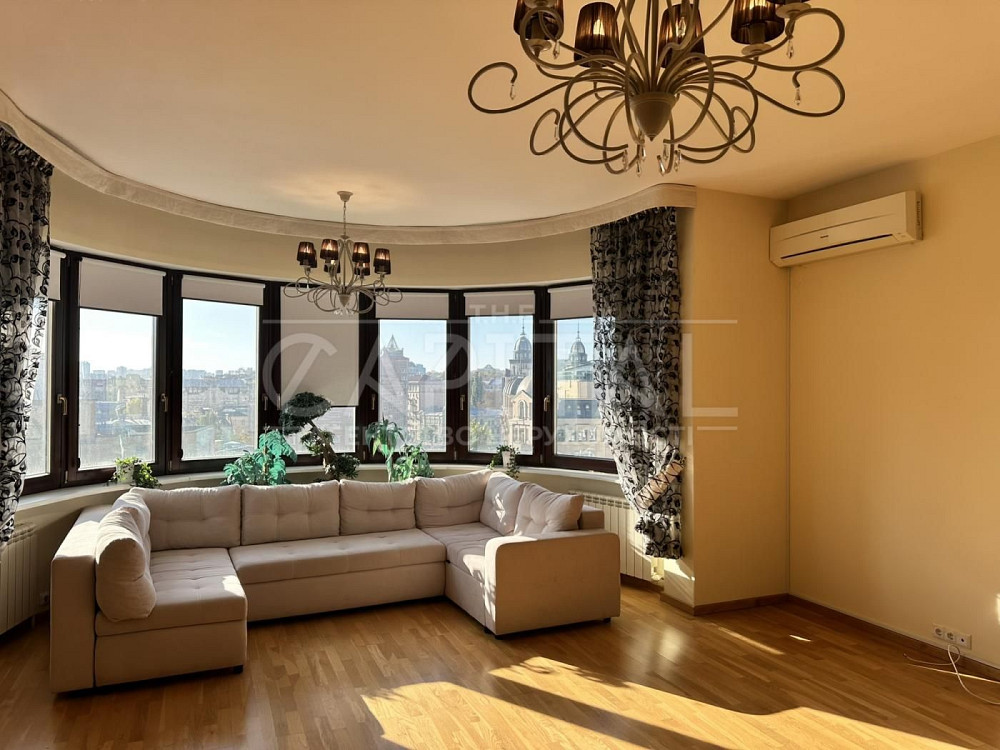 Аренда квартиры, ул. Кропивницкого, Бессарабка Киев - изображение 1