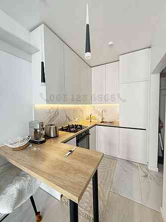 Оренда СУЧАСНОЇ кв ЖК " Семицвіт " вул. Шевченка, спальня + студія Львов