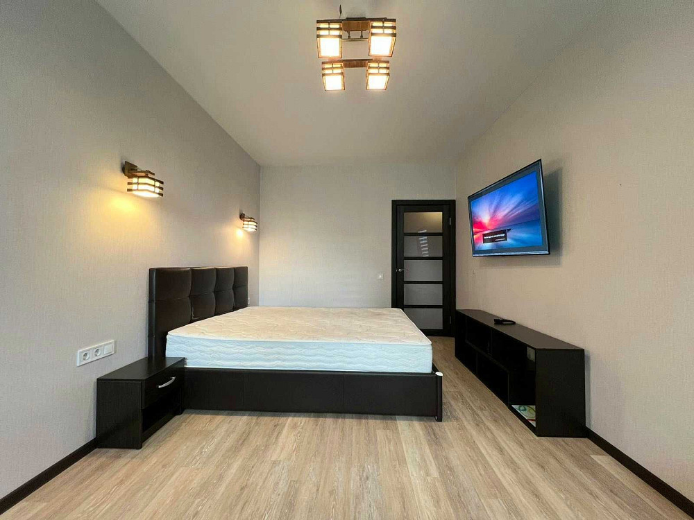 ЖК Традиція, Пчілки 3д, стильна 1 кімнатна, 5 пов, ТЦ Ашан Київ - зображення 1