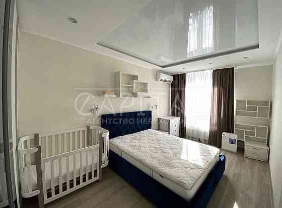 ЖК СЛАВУТИЧ Генератор 2-кімнатна 40 м2 + Паркомісце в підзем. паркінгу Киев