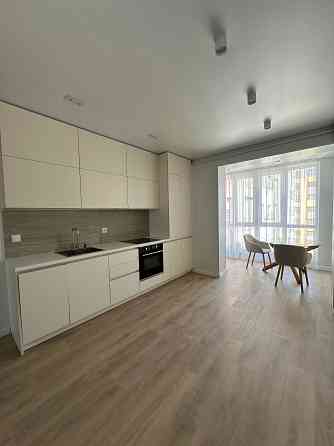 Оренда просторої 1-кімнатної квартири на Щасливому (перша здача) Ровно