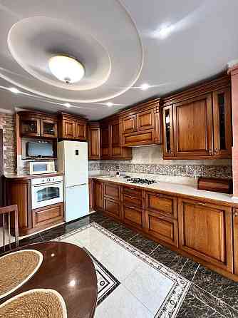 Оренда 2х-кімнатної квартири по вул Жасминова в новобудові Львов