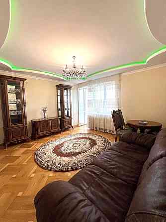 Оренда 2х-кімнатної квартири по вул Жасминова в новобудові Львов