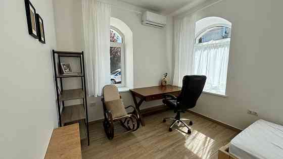 Сдаётся комфортная 2 ком. кв. клубном доме, ремонтом, центре города Днепр