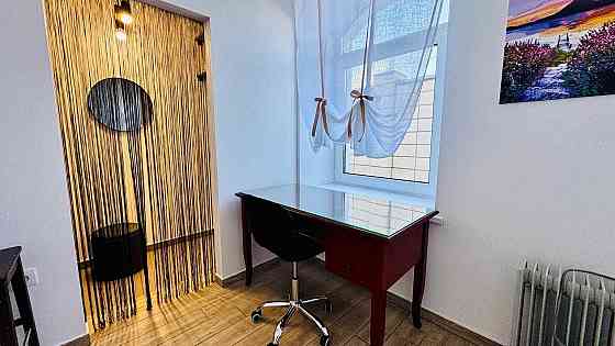 Сдаётся комфортная 2 ком. кв. клубном доме, ремонтом, центре города Днепр