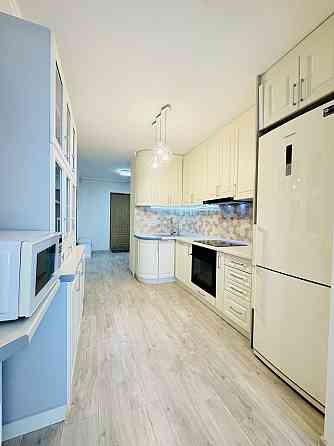 Богатирська 6/1 м. Оболонь 12 хв пішки Київ