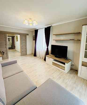 Богатирська 6/1 м. Оболонь 12 хв пішки Київ