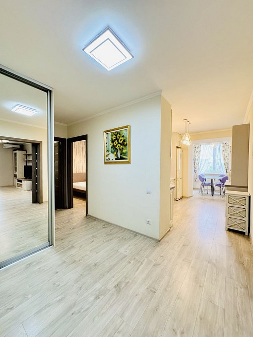 Богатирська 6/1 м. Оболонь 12 хв пішки Київ - зображення 6