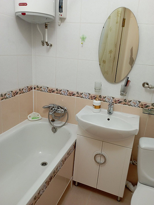 Сдам однокомнатную квартиру в центре 8000 гр. Конотоп - изображение 5