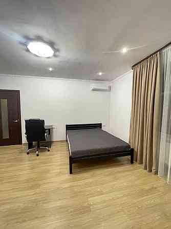 Оренда 1-кім.квартири в новобудові по вул.Плугова Львов