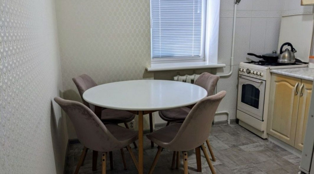 Оренда 3-кімнатної квартири тихий центр Черкассы - изображение 1