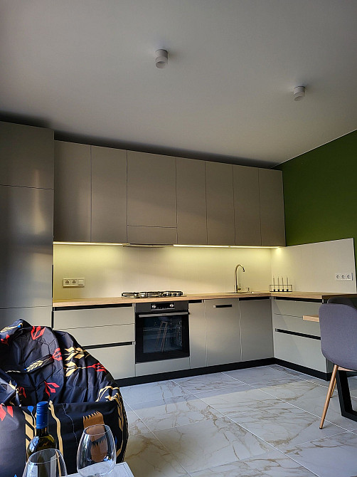 Оренда 49 м ЖК Панорама (Panorama De Lux ) біля Щасливе Ровно - изображение 1