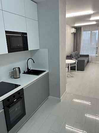 однокімнатна квартира 40 м , Олени Теліги 25 Киев