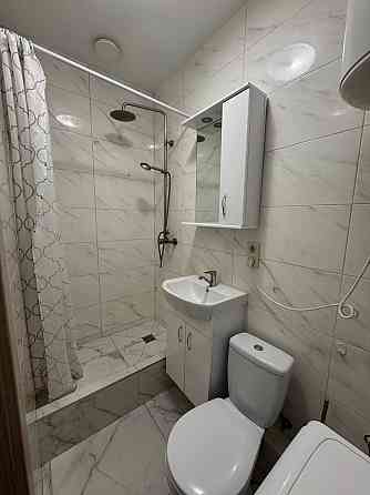 Оренда 1 км.кв! Світлий кого 35! Віноградар! Киев