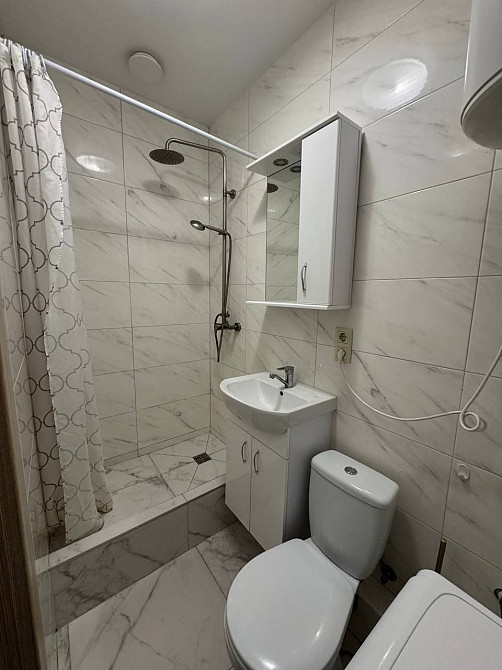 Оренда 1 км.кв! Світлий кого 35! Віноградар! Киев - изображение 5