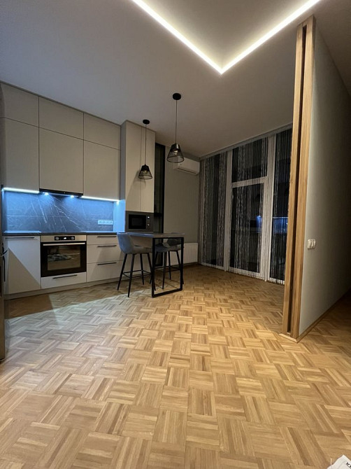 Оренда студії з окремою спальнею та паркомісцем ЖК Манхетен Вокзальна Киев - изображение 2