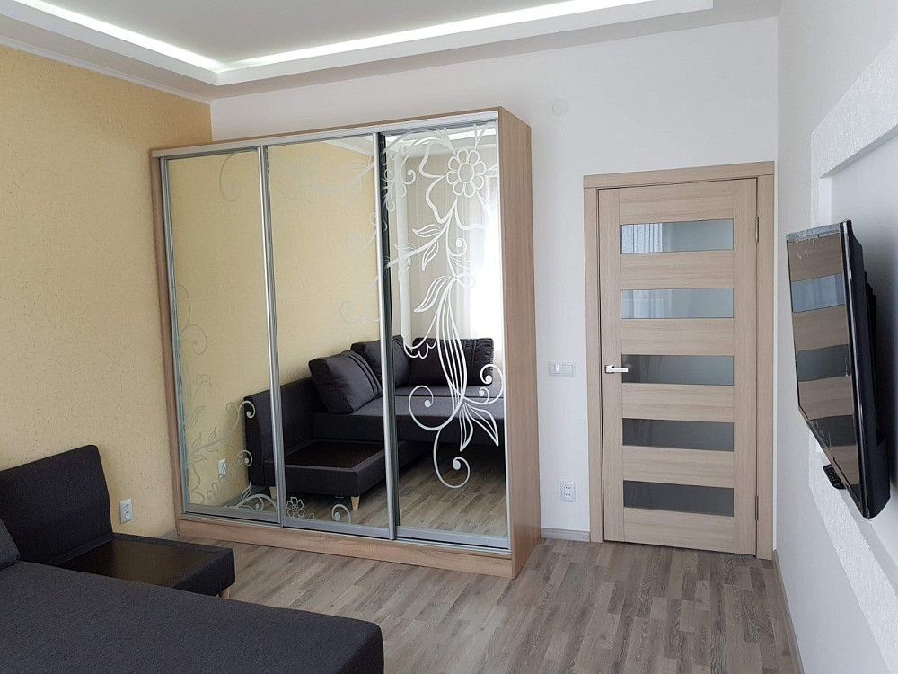 Здається в оренду кв-ра у сучасному ЖК ГРІНЛЕНД Ужгород - зображення 8