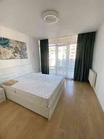 Оренда 1 кім Авалон на Чорновола Львов