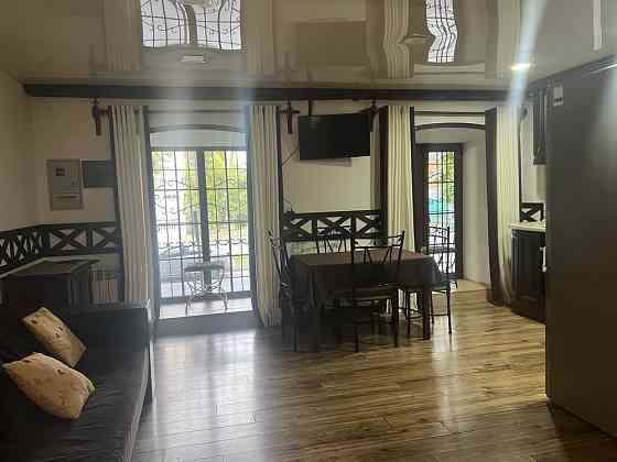 Здам  2х РІВНЕВУ квартиру з авторським ремонтом ЦЕНТР Кременчук