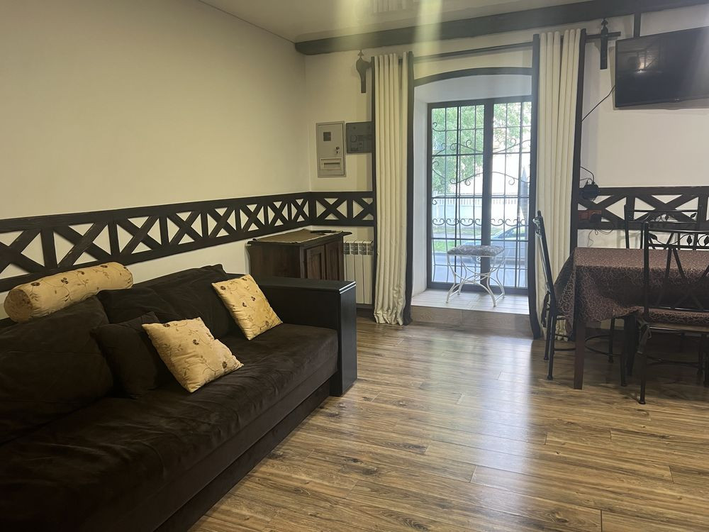 Здам  2х РІВНЕВУ квартиру з авторським ремонтом ЦЕНТР Кременчуг - изображение 2