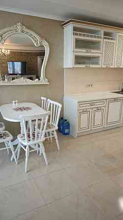 Власник, ЖК 4 Сезона, м.Васильківська Киев