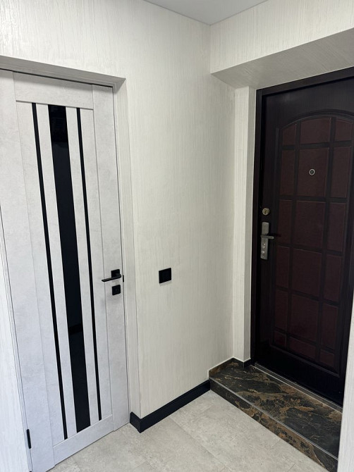 Продам 2кімнатну квартиру в центрі Івана Франка Дрогобич - зображення 4