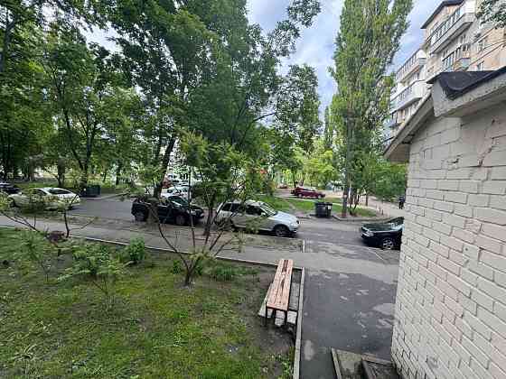 Без декору.Без історій.Без комісій.Лише можливості -Зодчих 30,Борщага Київ